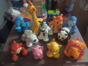 FISHER PRICE Amazing Animals MIxed Lot of 11 that rattle twist shake textured.