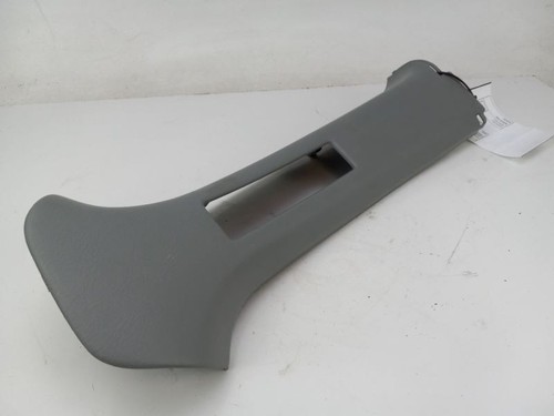 2004 HONDA ODYSSEY RIGHT SIDE UPPER QUARTER PILLAR TRIM - Picture 2 of 6
