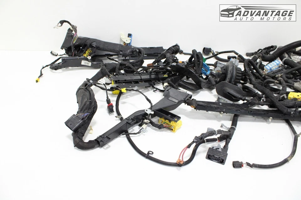 2019 Chevrolet Silverado 1500 LD chicote de fios de corpo principal 84289638 fabricante de equipamento original - Imagem 2 de 4