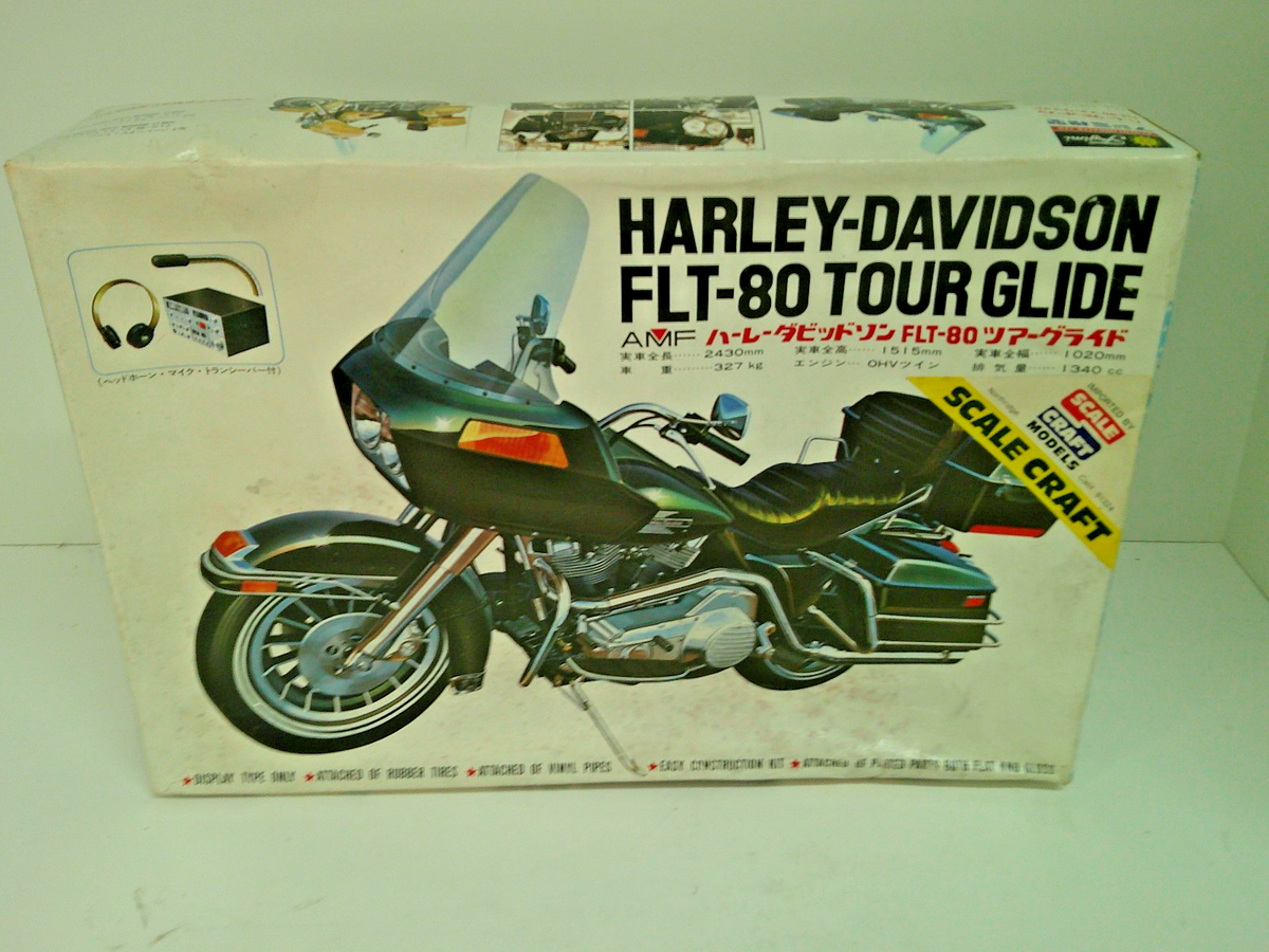 AMF Harley Davidson FLT-80 Tour Glide Motorcycle 1/15 Scale Model