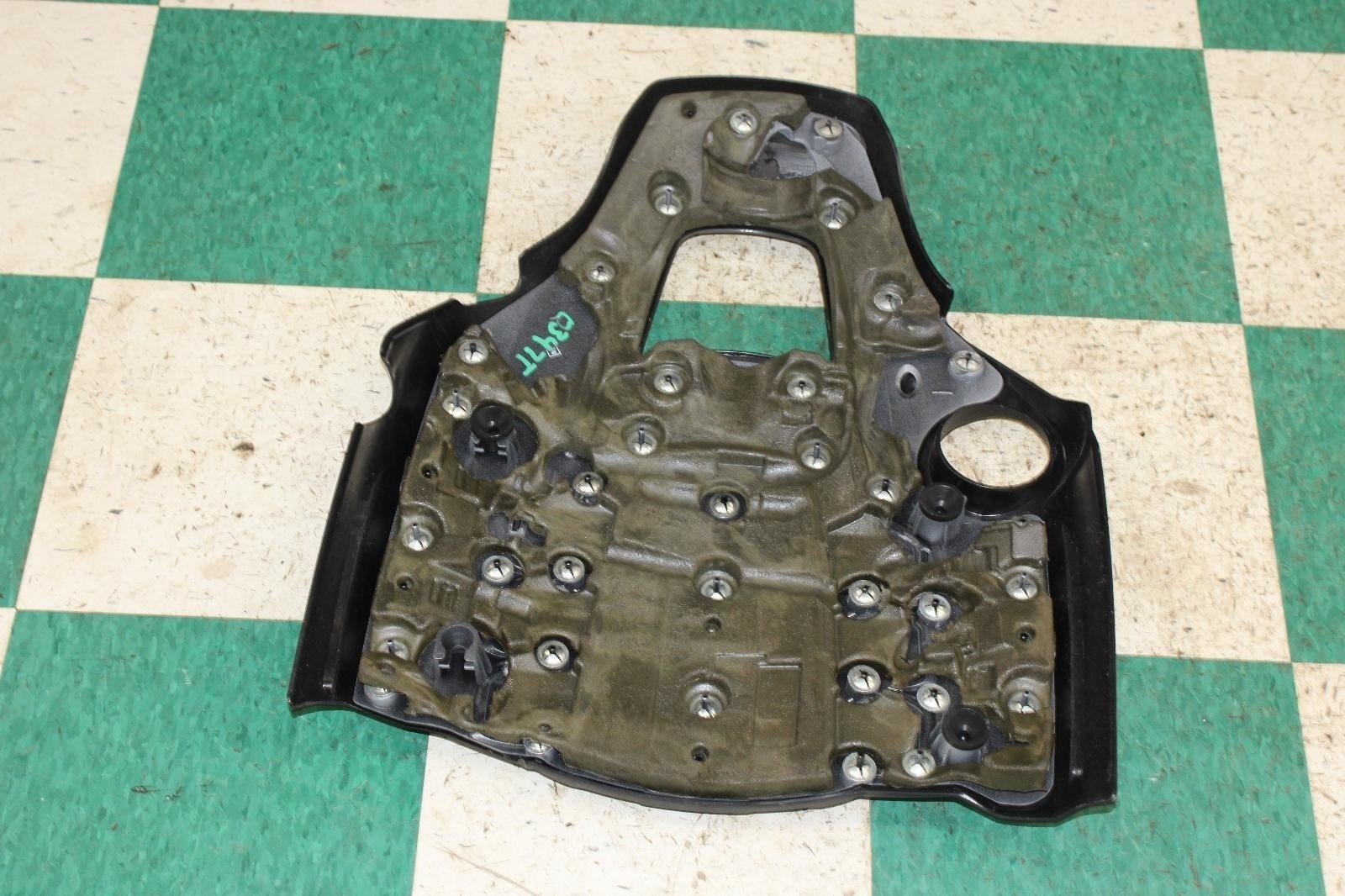 Maserati Quattroporte 2014-2021 Engine cover