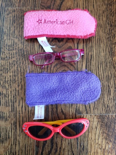 American Girl Accessory Lot Bear Backpack Apron Earrings Glasses Leggings - Picture 6 of 9