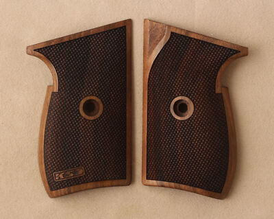 KSD Walnut Wood Grips For CZ VZOR 50-70 - Diamond Checkered Handgun Grips - View #4