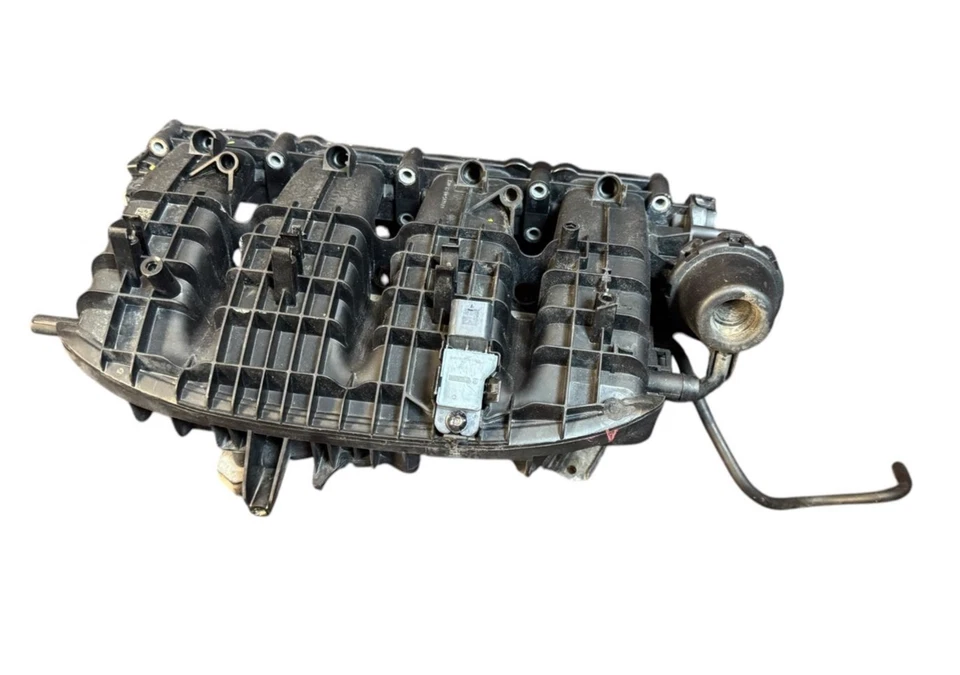 AUDI A3 2011-2018 TURBO MOTOR COLECTOR DE ADMISIÓN MONTAJE OEM Foto 2 de 3