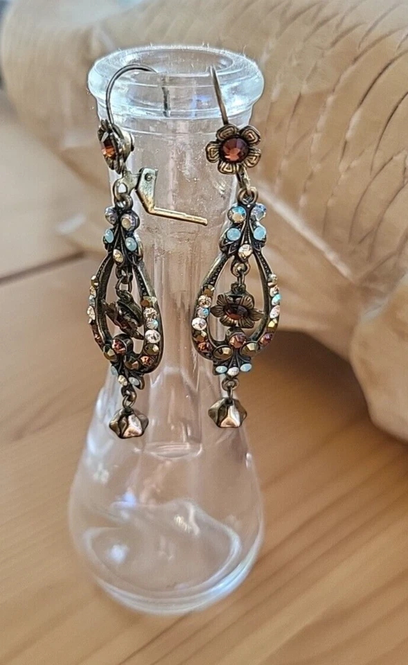 Серьги Michal Negrin коричневый цветок каплевидные с кристаллами Swarovski висячие - Изображение 3 из 4