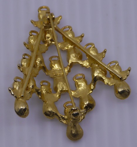 VINTAGE AVON TREE FIGURAL BROOCH, PIN MADE OF ANGELS, GOLD TONE METAL - Picture 2 of 2