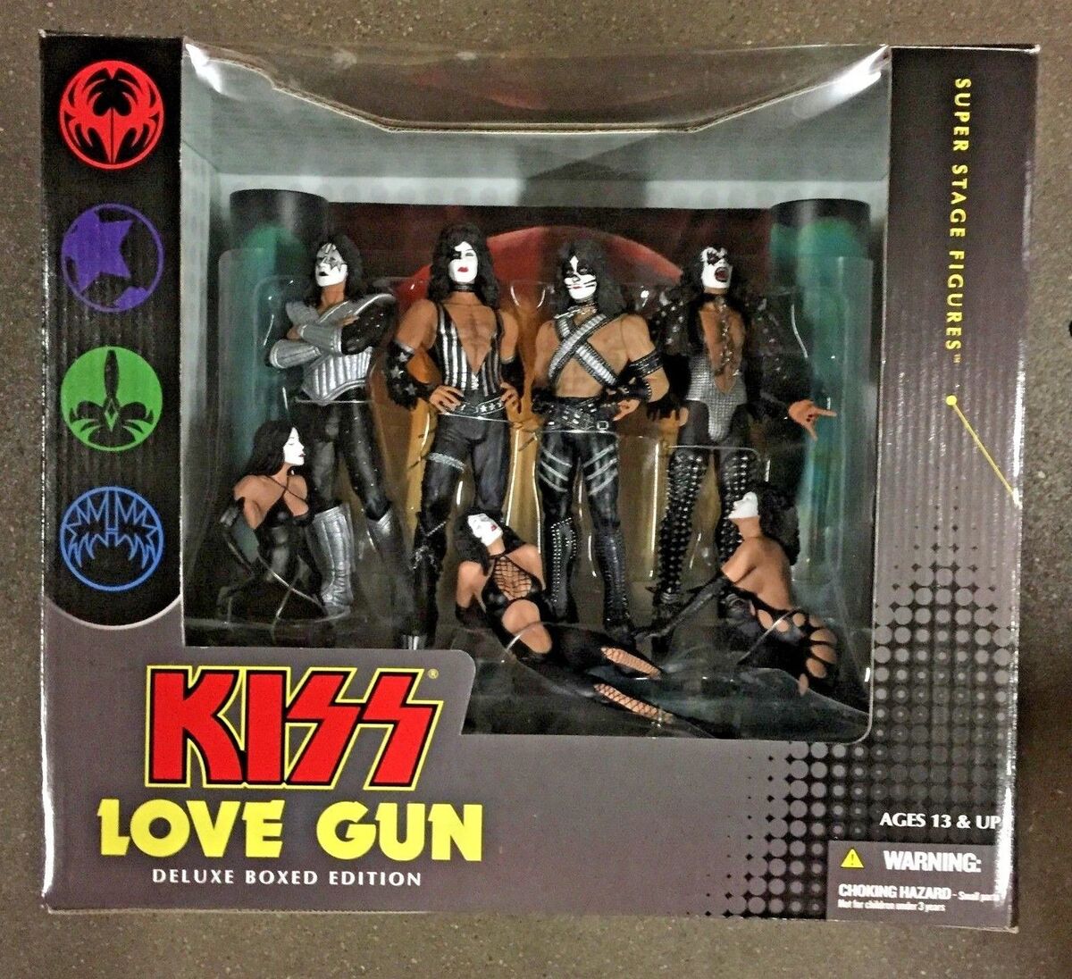 KISS LOVE GUN Deluxe Boxed フィギュアセット