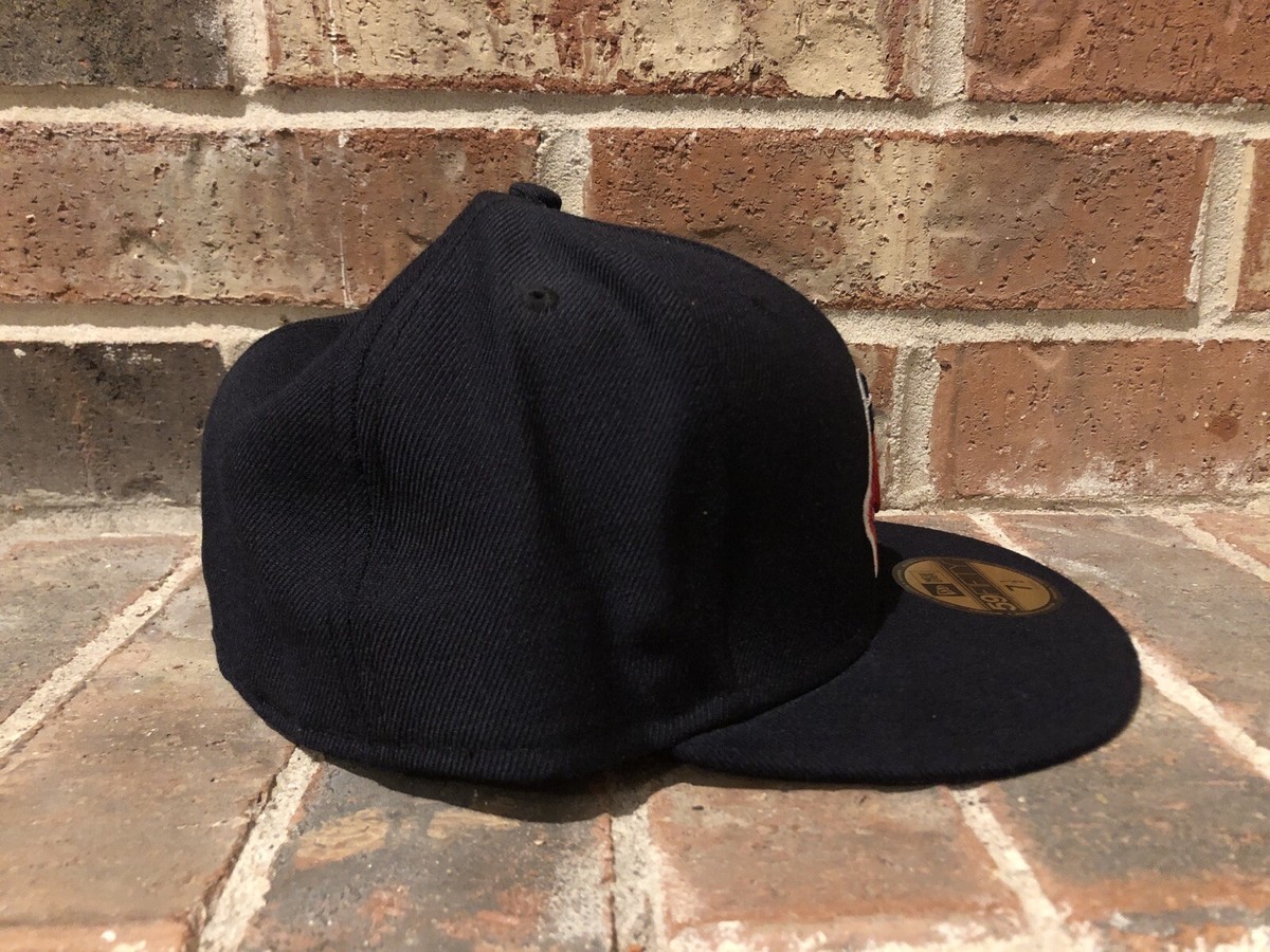 New Era 7 1/2 Cleveland Indians Chief Wahoo 1995 World