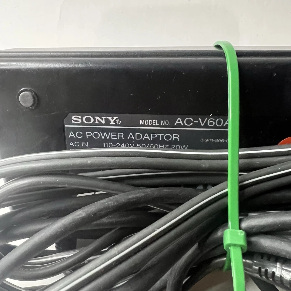 Cargador adaptador de corriente alterna Sony AC-V60A cámara práctica videocámaras CCD-FX NP-77H BATERÍA Foto 4 de 4