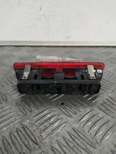 Feu arriere stop central PEUGEOT BIPPER 6351ES - Photo 1/9