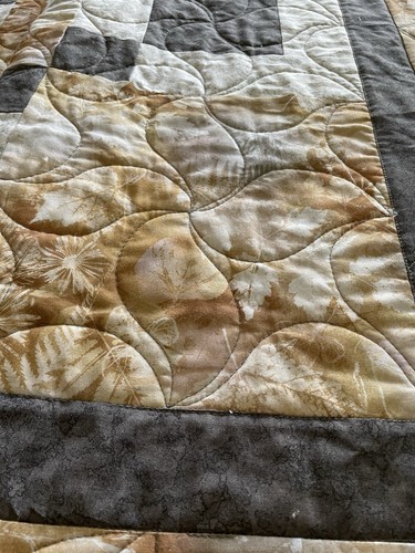 Copper to Pewter Fall Foliage Queen Quilt Set 90" x 92" - Picture 16 of 16
