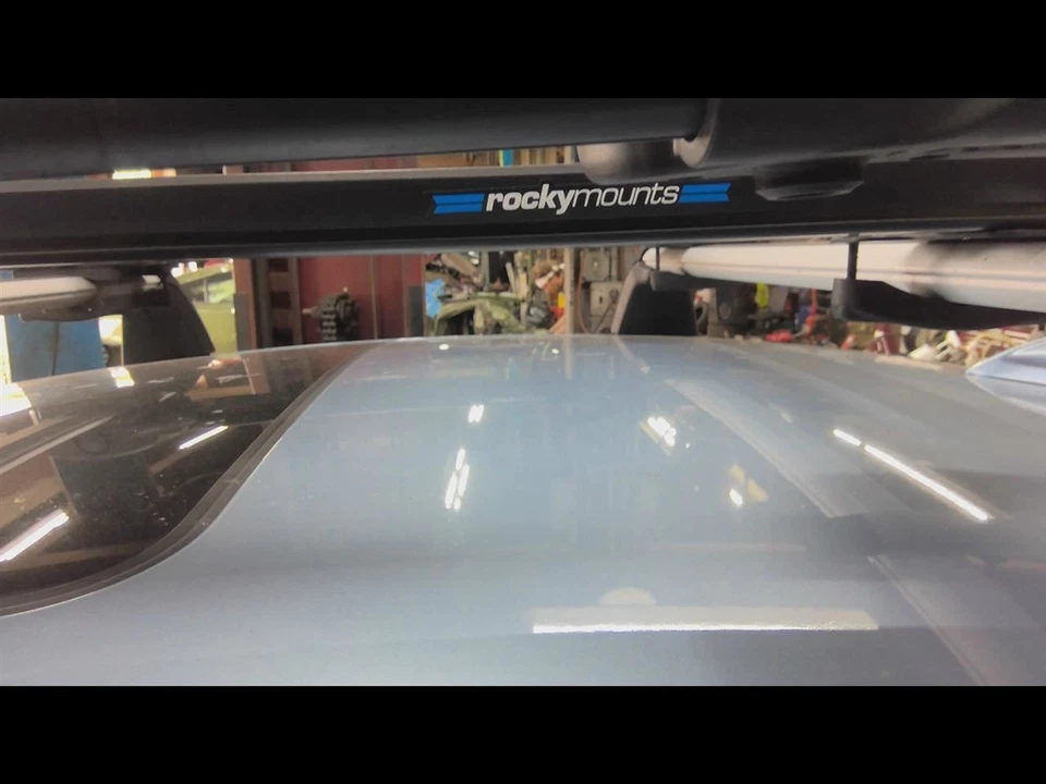 15 宝马 320i 行李箱架宝马水平架售后自行车架 — 第 3/4 张图片