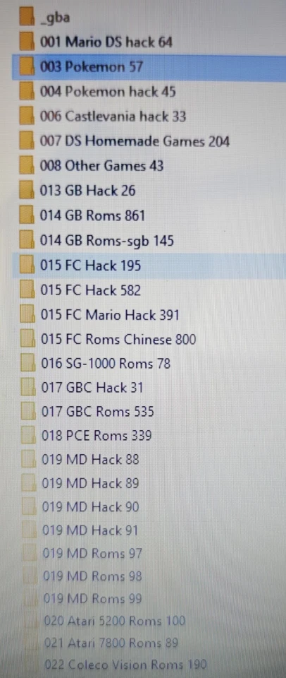 R4 Gold Pro 2025 + MicroSD 64Gb Con 2000 Giochi  - Immagine 4 di 4