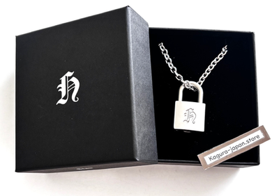 Stray Kids Hyunjin Necklace + Photocard celebrATE JYP Official