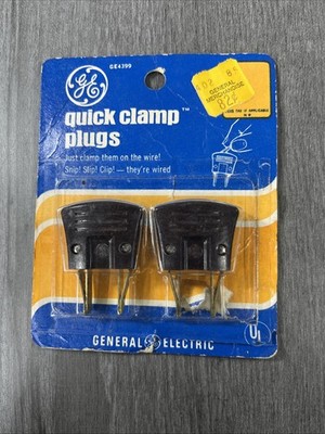 1979 Vintage General Electric GE Quick Wire Clamp Plugs -125 V GE 4399-12D 2pc