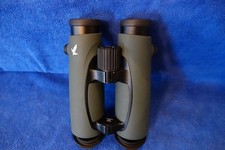 Swarovski EL 10X42 WB close focus.