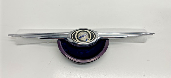 05-08 PT Cruiser Convertible Trunk Handle Door Pull Emblem Dark Plum Pearl