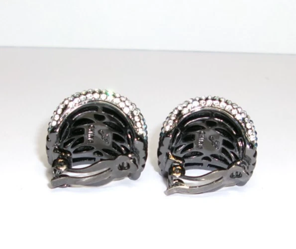 Joan Boyce水晶铺面海蓝宝石透明水晶夹耳环 — 第 3/3 张图片