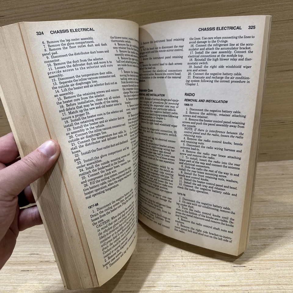 #7135 Chilton 1968-1988 Chevrolet Bel Air, Biscayne, Brookwood, Caprice, Impala Foto 4 de 4