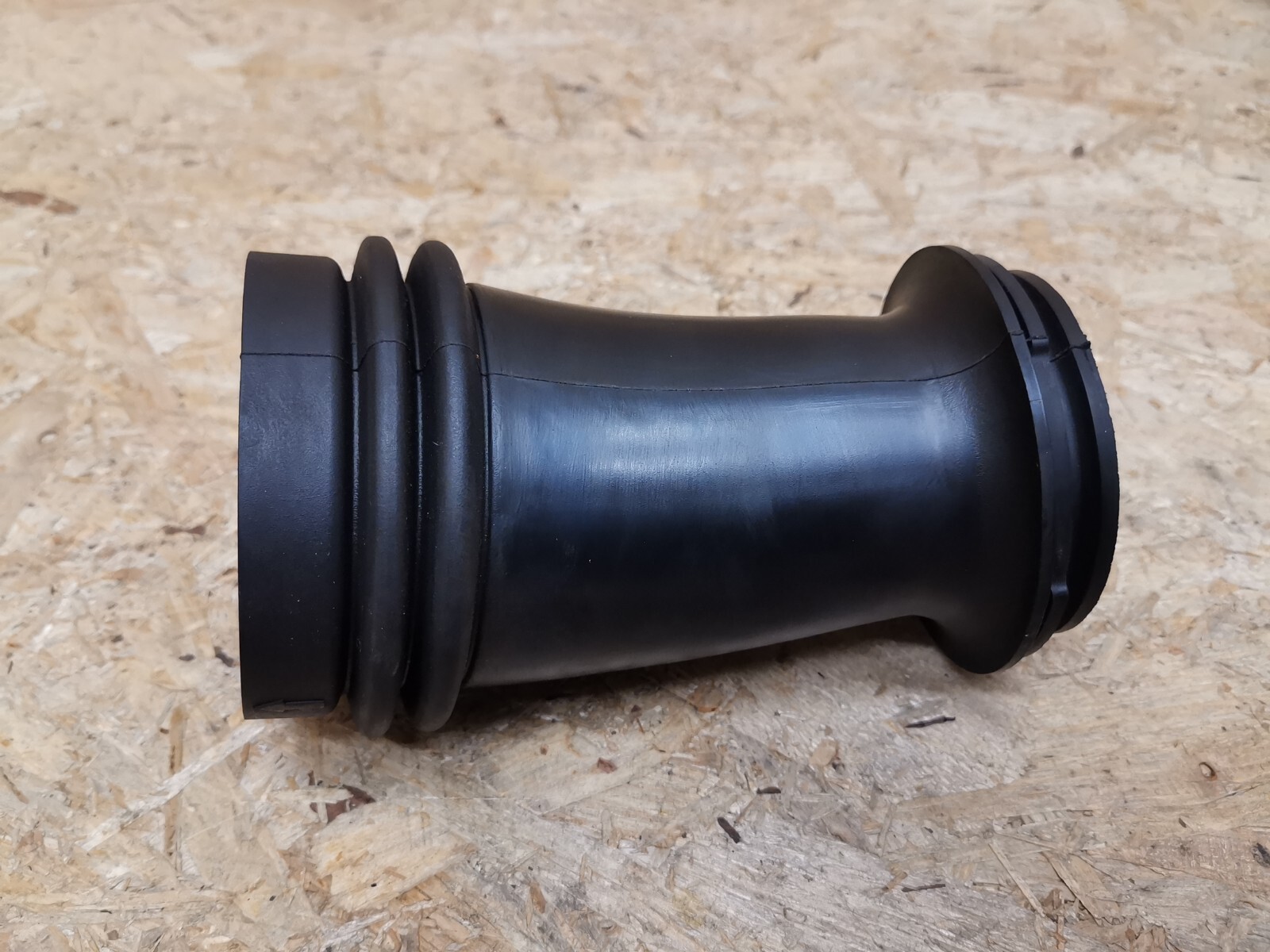 BMW E30 Zuluftrohr Luftfilterkasten 1709770 online kaufen | eBay