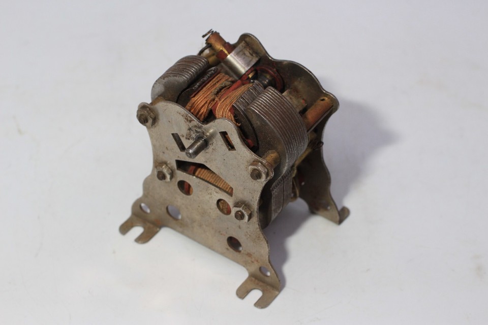 VINTAGE ERECTOR PARTS P58 WORKING MOTOR AND STEAM SHOVEL SCOOP EX eBay