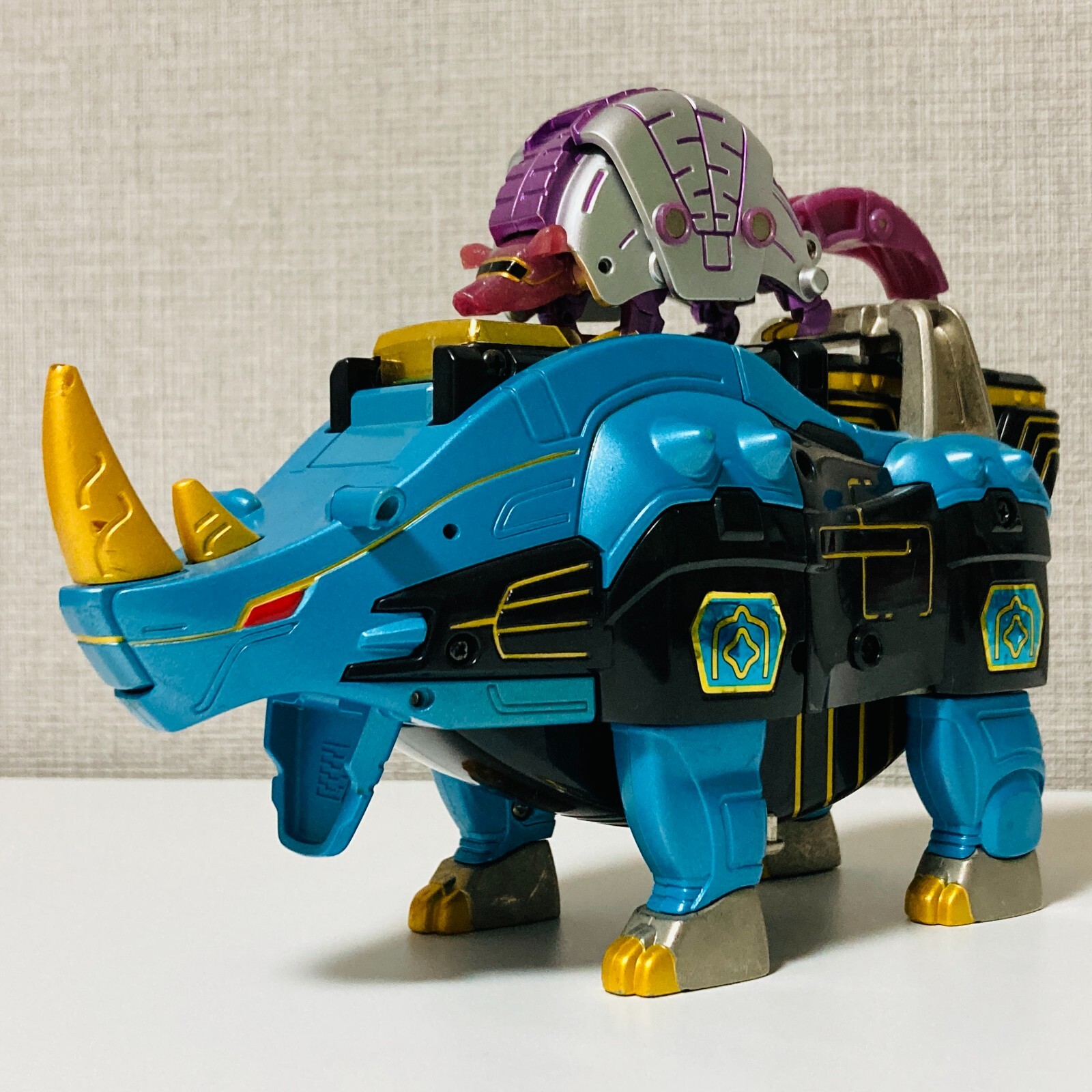 BANDAI Japan zord DX Power Rangers Wild Force Sentai Gaoranger Rhino ...
