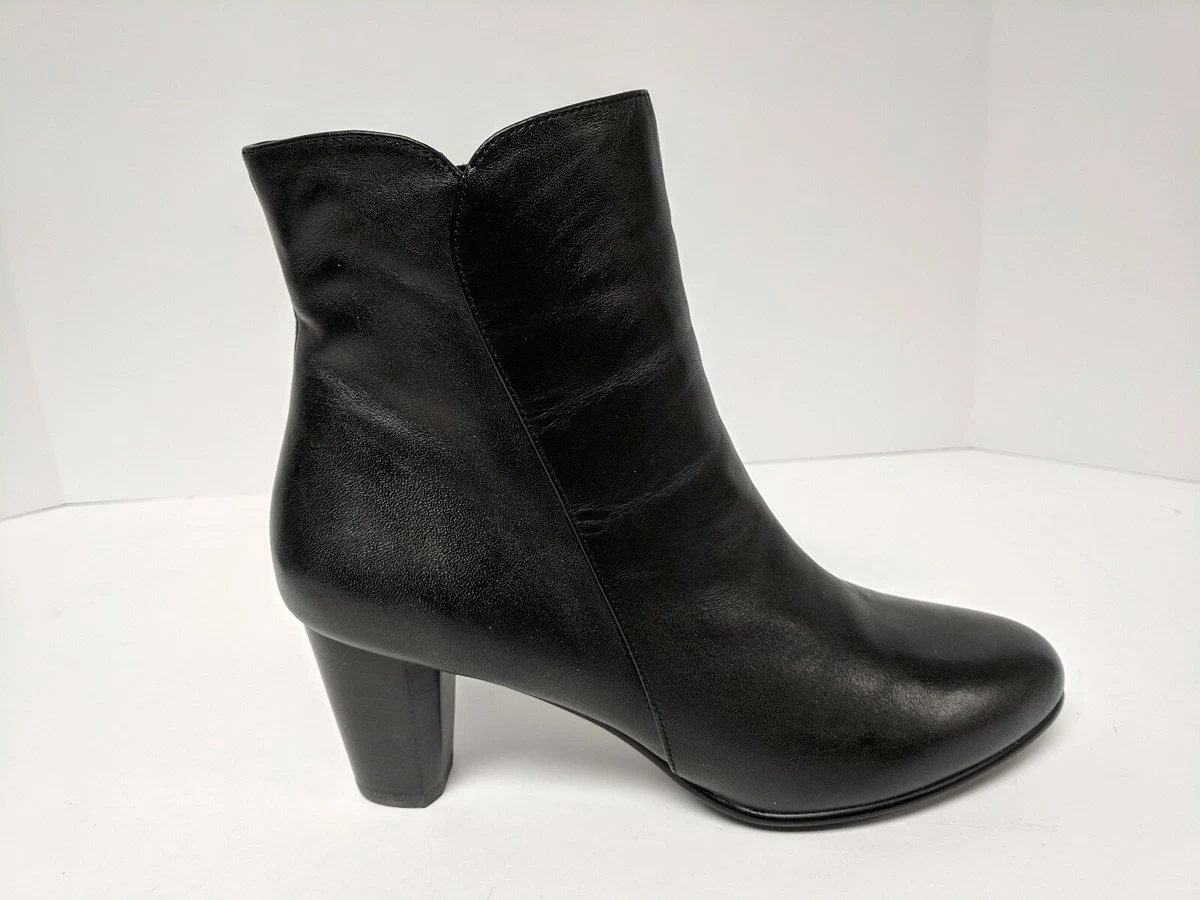 Narrow top ankle booties