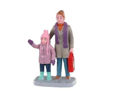 LEMAX - Christmas Market Shoppers