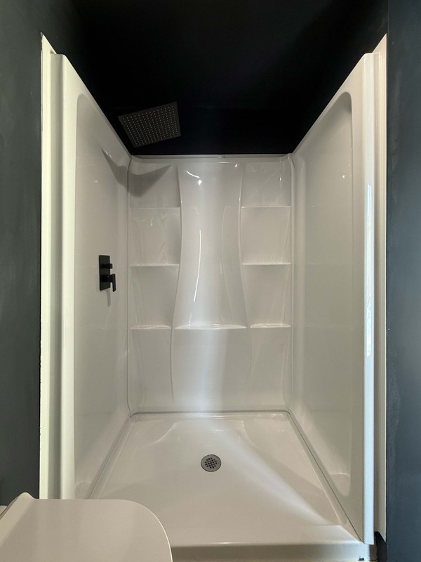 Modern 20ft Container Home | Bathroom + Kitchenette | Move-In Ready - thumbnail 8