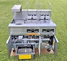 Frymaster Double Electric Fryer Model#: FMRE217BLSC, 480V 3φ Filter, Xtra Clean