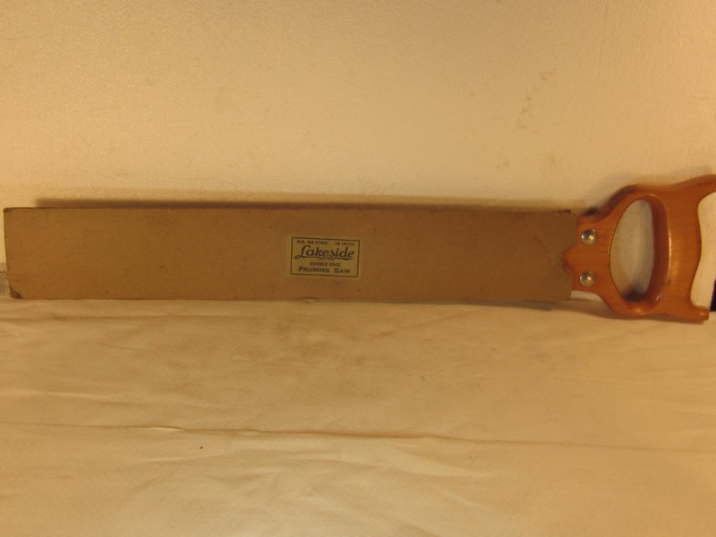 ANTIQUE LAKESIDE TRADEMARK  19" DOUBLE SIDED PRUNING SAW WITH BLADE COVER. SHARP