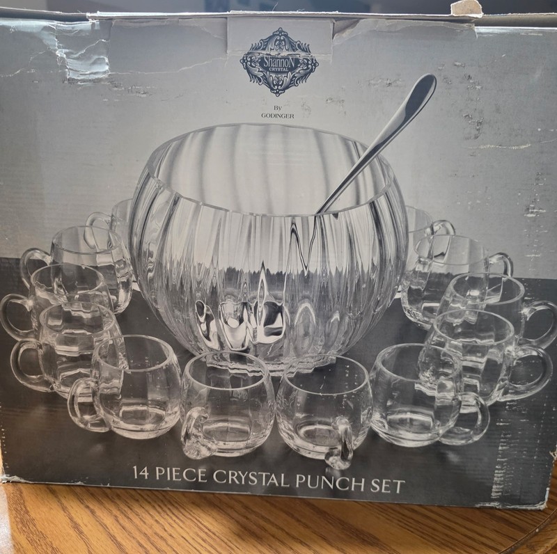 Godinger Shannon 14pc Optic Crystal Punch Bowl Set 10in w/ Ladle, 12 Cups