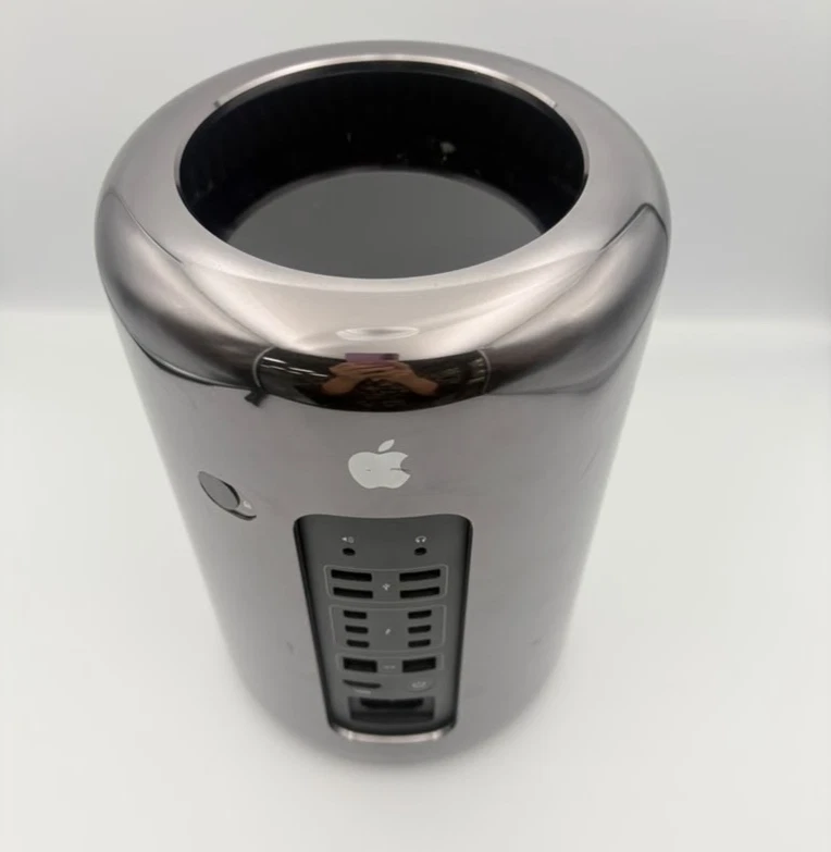 25+ 2013 Apple Mac Pro Desktops & All-In-One Computers for sale