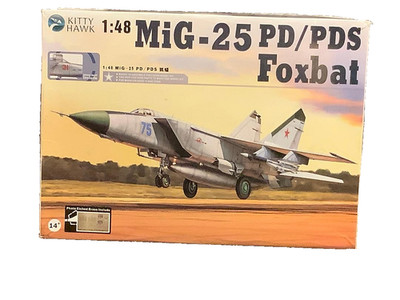 Kitty Hawk 1:48 MiG-25PD/PDS Foxbat (KH80119)