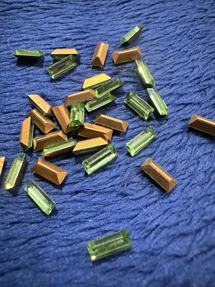 Preciosa Peridot Rectangle Crystal Point Back Stone, 3x7mm, 32 Pieces - Image 2 of 2