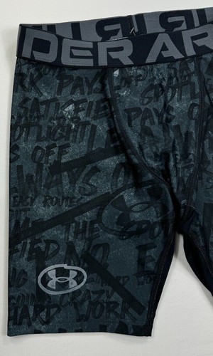 Boy's Youth Under Armour Heatgear FITTED Shorts - Picture 2 of 3