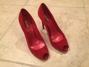 red peep toe shoes low heel
