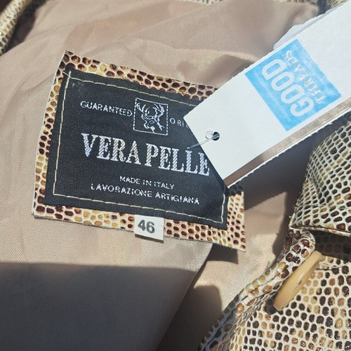 SALE! GORGEOUS! Made in Italy Vera Pelle Snakeskin Print Leather Blazer Sz 46/L - Picture 5 of 10