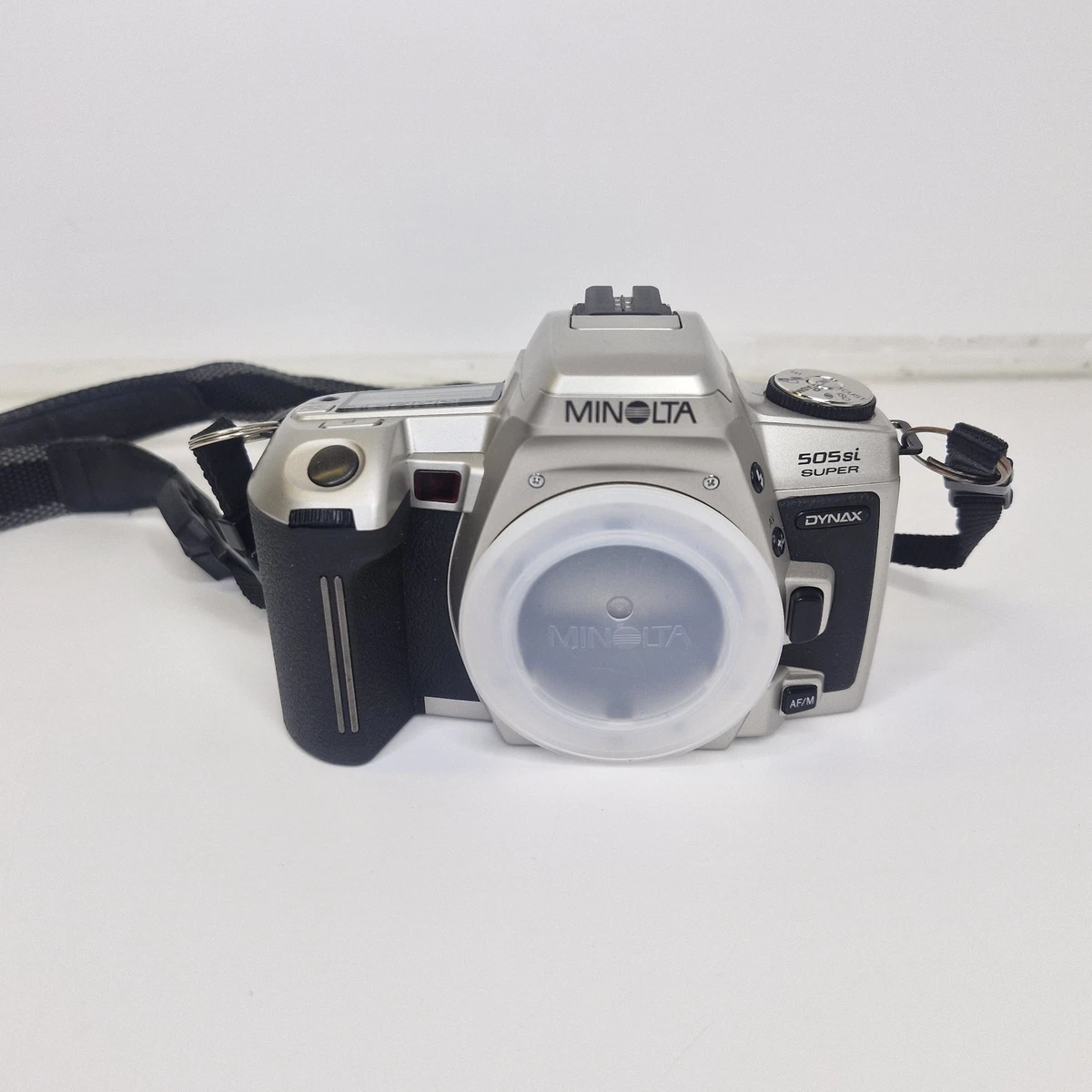 Ensemble Minolta Dynax 505 Si Avec Flash Et Objectif 75-300mm – Occasion Argenté