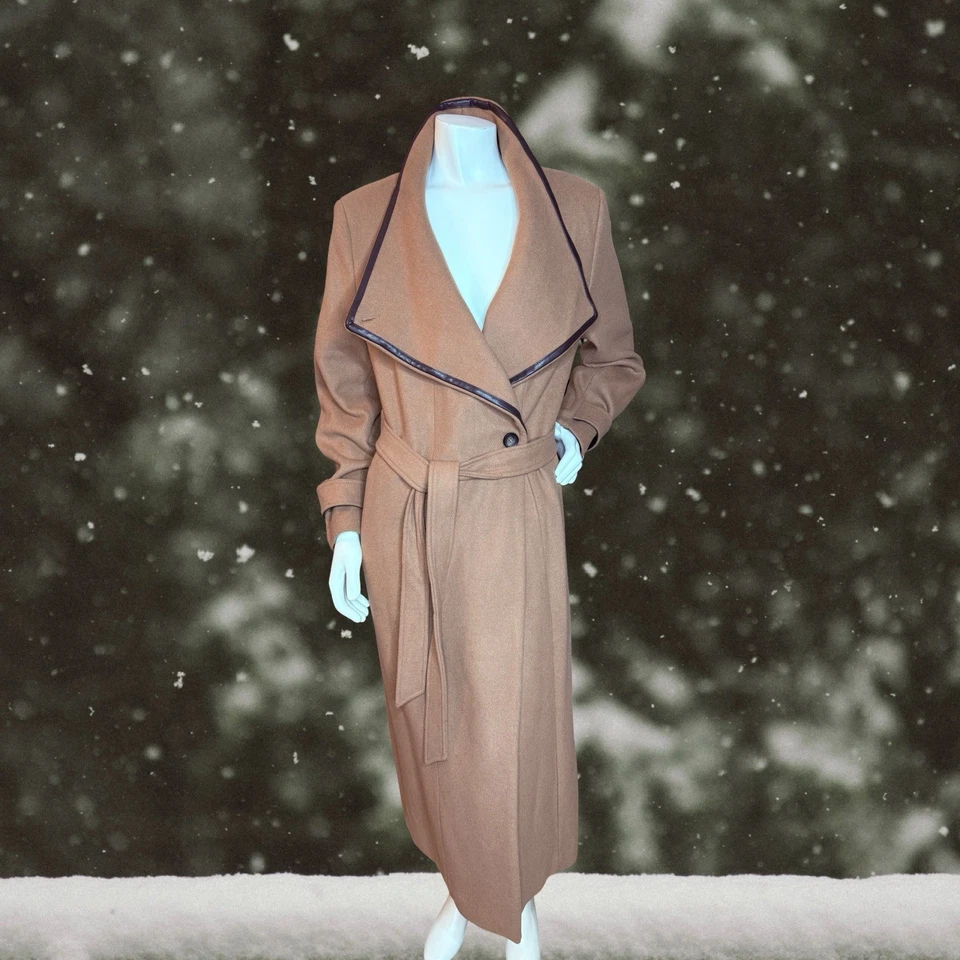 Gabardina DKNY Pesada Mezcla Lana Nueva con Etiquetas Precio Original $500 Foto 4 de 4