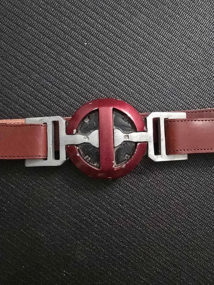Deadpool 3 Replica Leather Cosplay Suit Complete with Accessories & Mask (NEW!!) image 7
