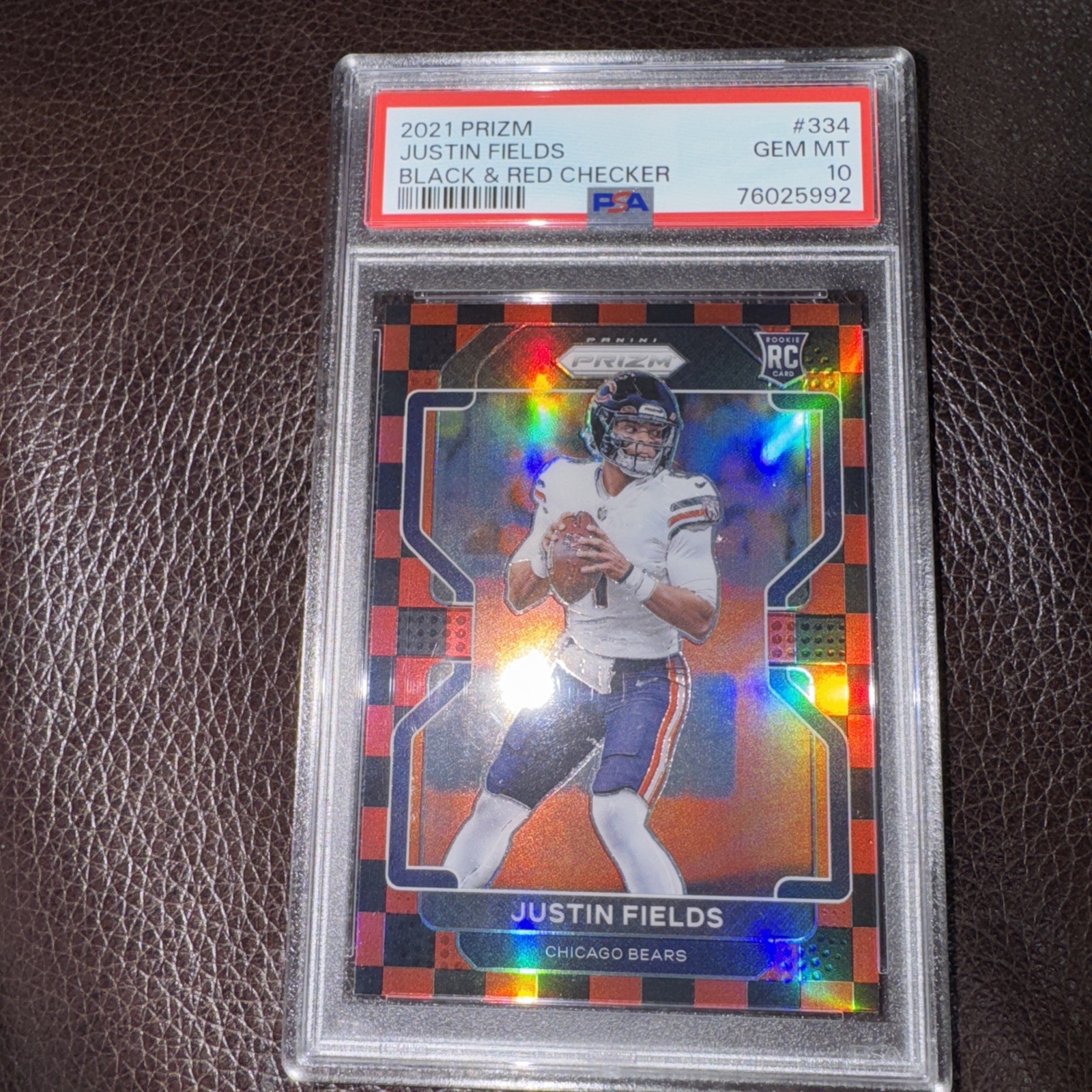 2021 Prizm Black & Red Checker #334 Justin Fields PSA 10 Gem Mint (RC)