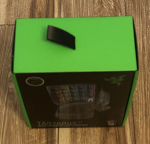 NOWOŚĆ Razer Tartarus V2 Mecha-Membranowa klawiatura do gier z 32 programowalnymi klawiszami - Zdjęcie 5 z 5