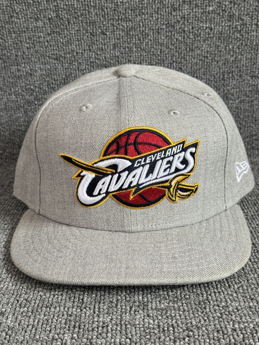 New Era Cleveland Cavaliers 9FIFTY Snapback Hat Gray NBA Cap