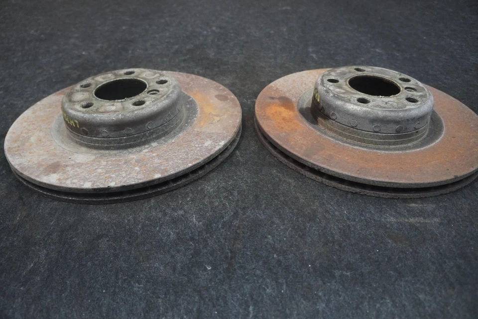 Juego 2 Rotores Freno Disco Traseros 34206797605 BMW M235i 228 230 F22 2014-21 F30 F32 Foto 2 de 4