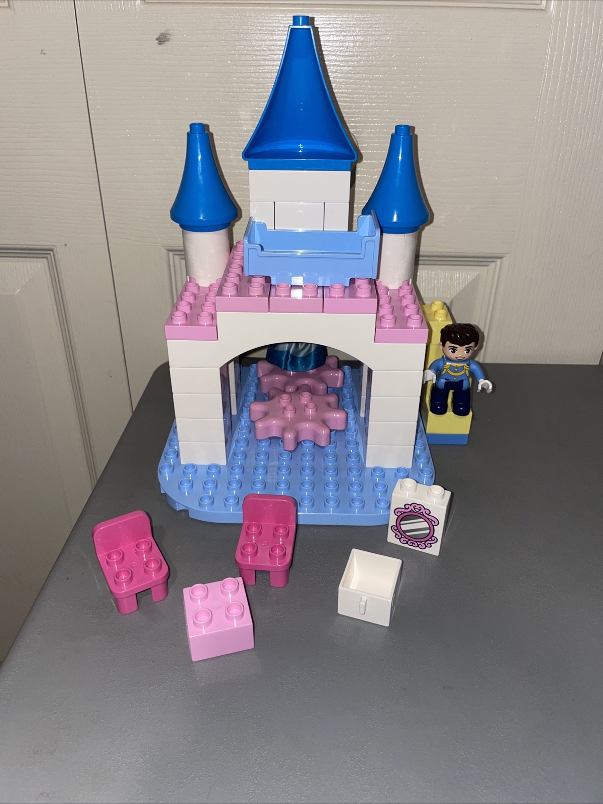 Disney Cinderella's Magical Castle 2017 Lego Duplo 10855 Near Complete