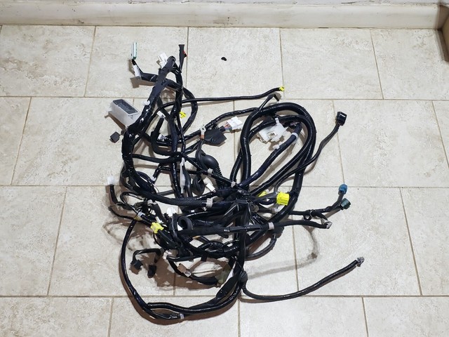 2017 2018 2019 Nissan Rogue Sport OEM Harness Sub Body Wiring 24017