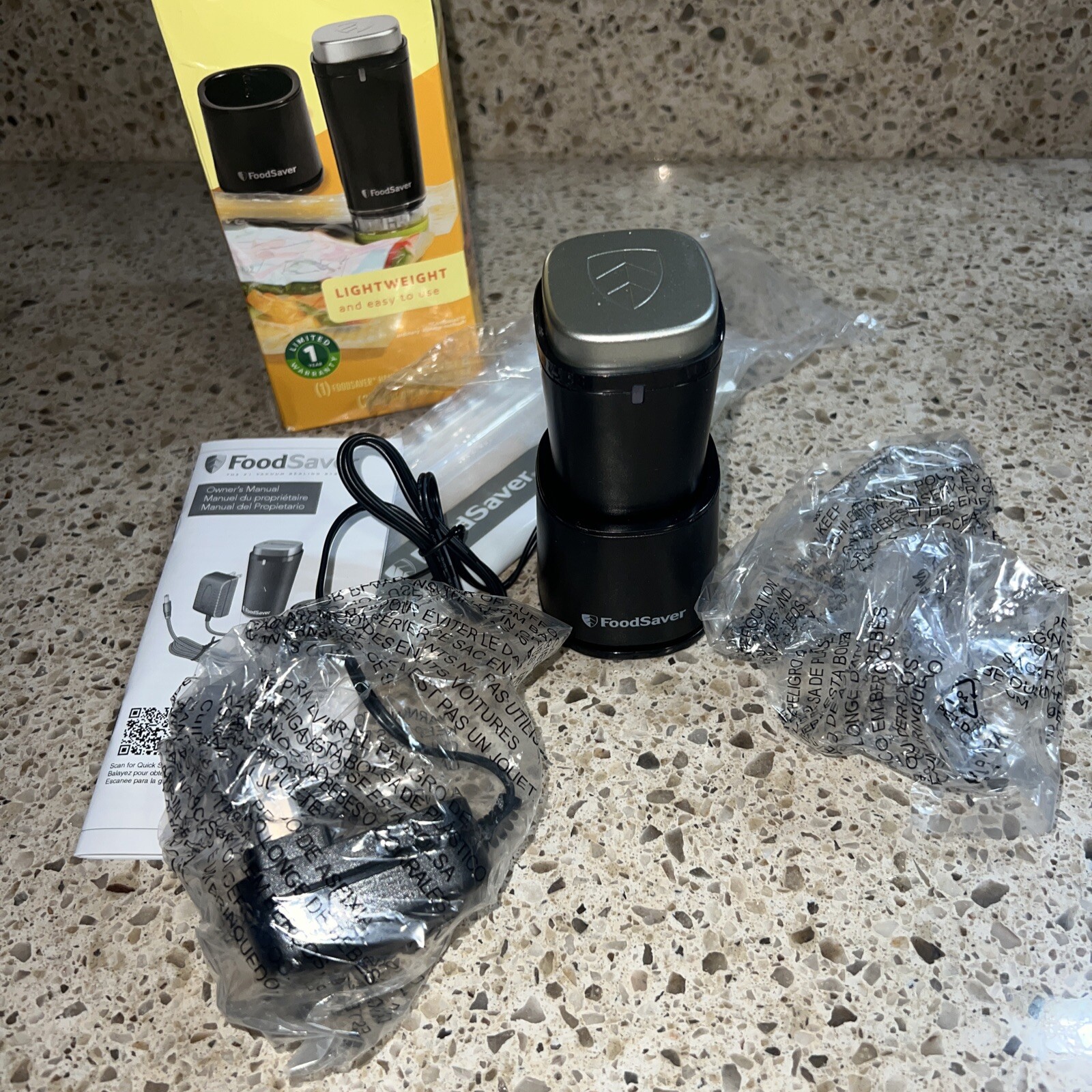 FoodSaver FS1110 Handheld Food Vacuum Sealer 53891112680 eBay