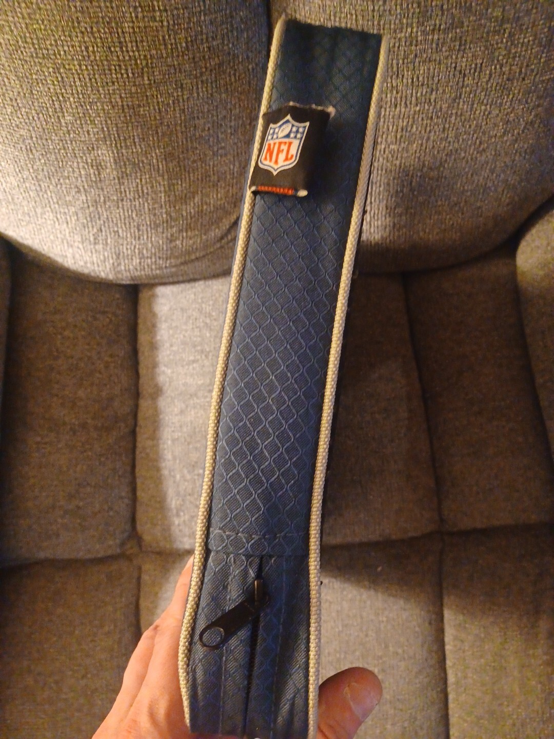 Picture 3 of 6