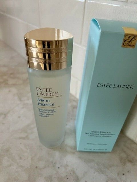 ESTEE LAUDER Micro Essence Skin Activating Treatment Lotion